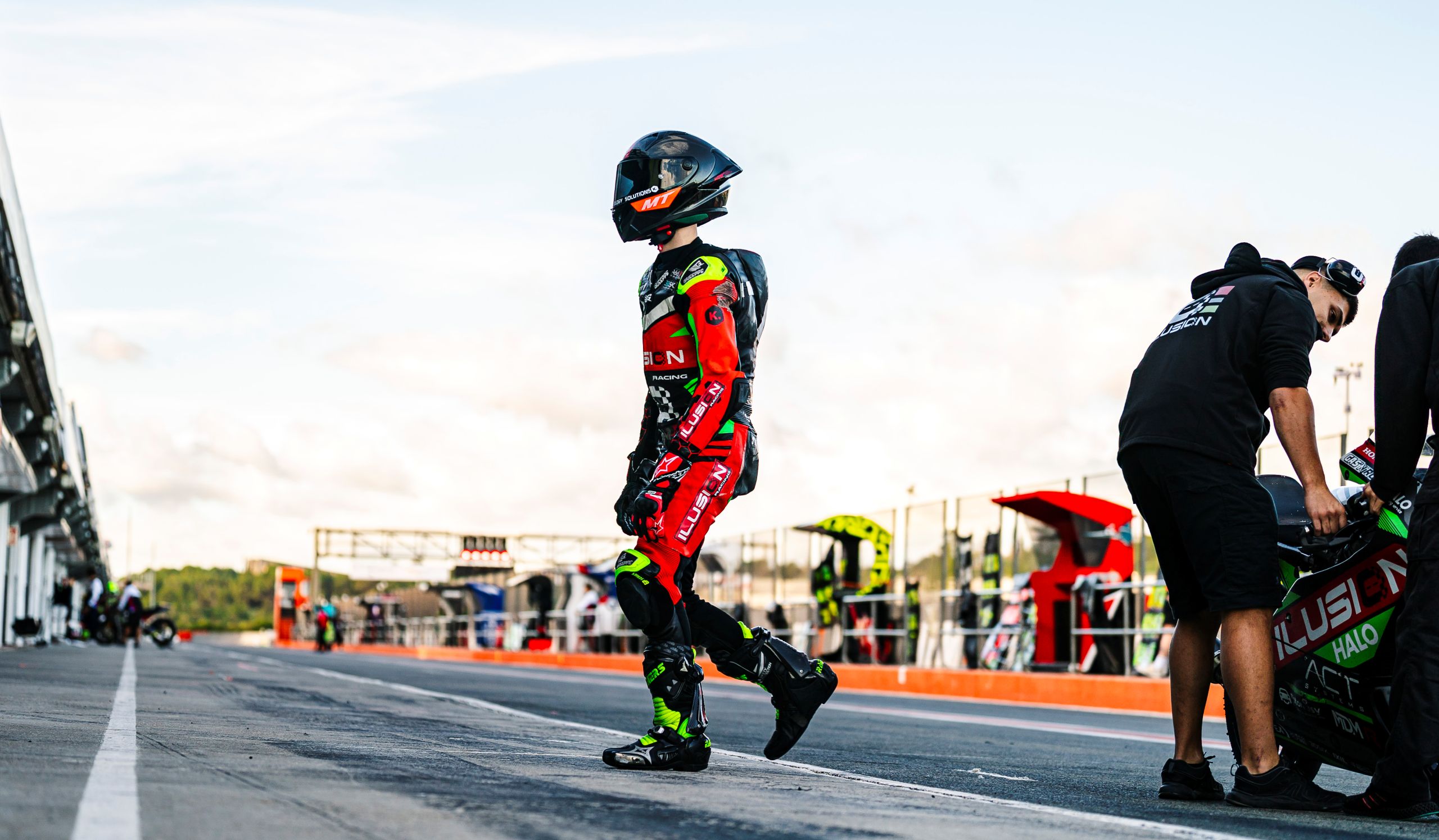 RENTLESS WINDY RICARDO TORMO CIRCUIT MAKES FOR CHALLANGING FINAL ROUND – R7 European Talent cup